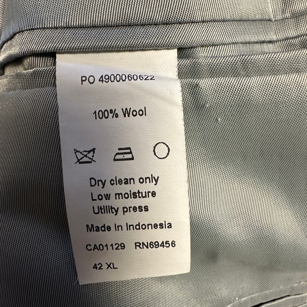 Peerless Black Wool Fully Lined Two Button Front … - image 7